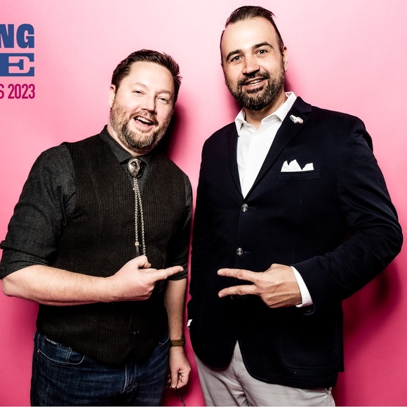 Meet your Posher, Chris - Picture 2 of 3